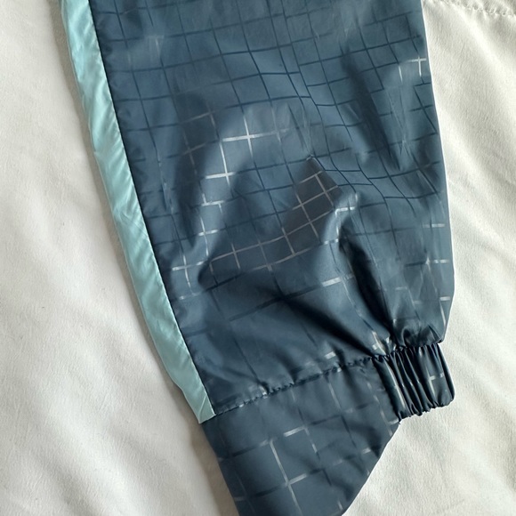 Nike Windbreaker Track Jacket - Picture 8 of 12